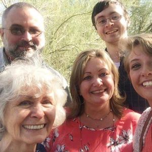 Meet your Posher, Lisa